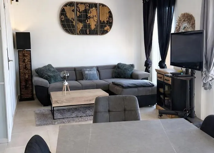 Le Duplex Azur, Terrasse & Vue סן-מקסים